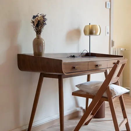 La Marquise Des Anges Martel